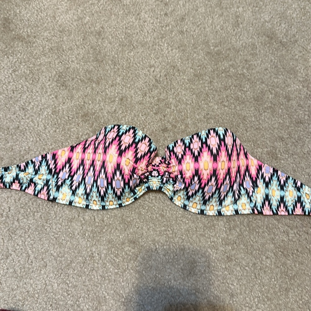 Multicolor patterned strapless bikini - Picture 3 of 7